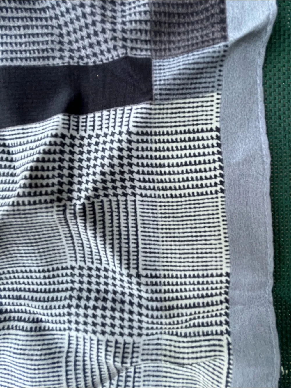 Adrienne Vittadini Black & Gray geometric Decorative scarf